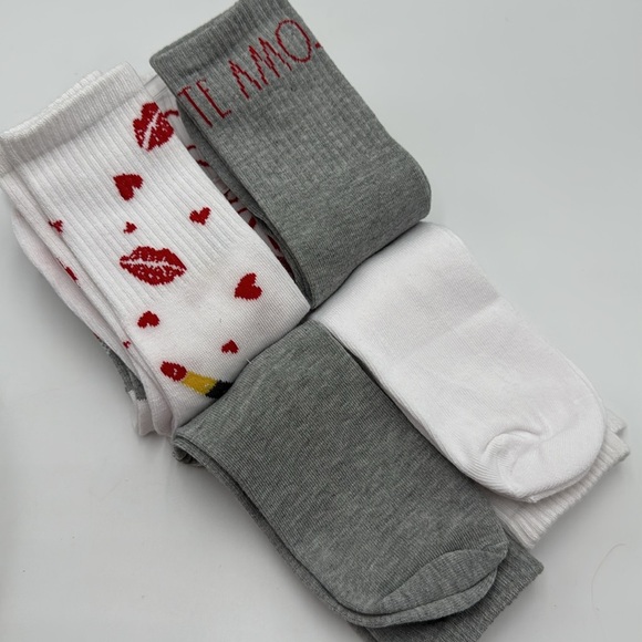 NWT Valentine’s Day Love Socks – 6 Pairs. One size - Picture 7 of 8